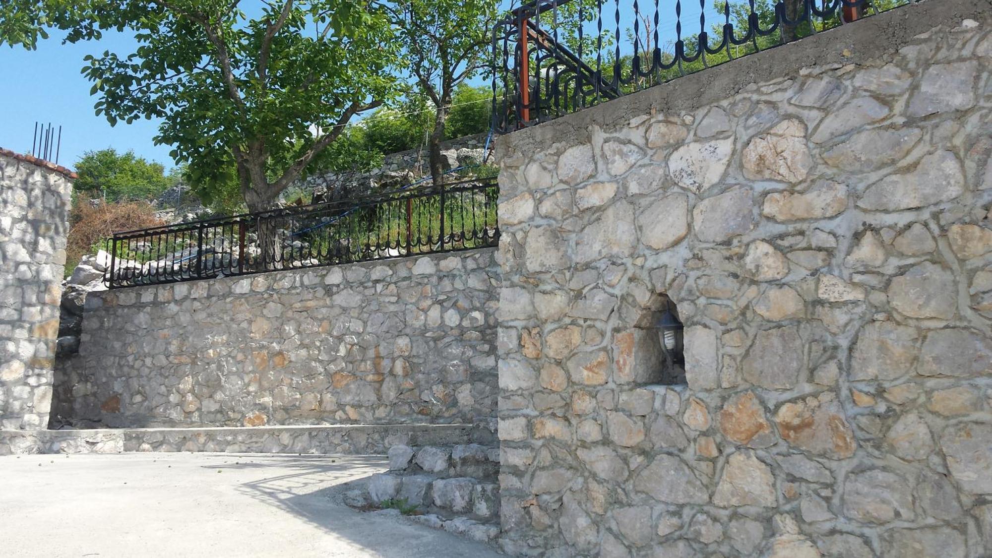 Hyka Stone House Shkoder Shkodër Exteriör bild