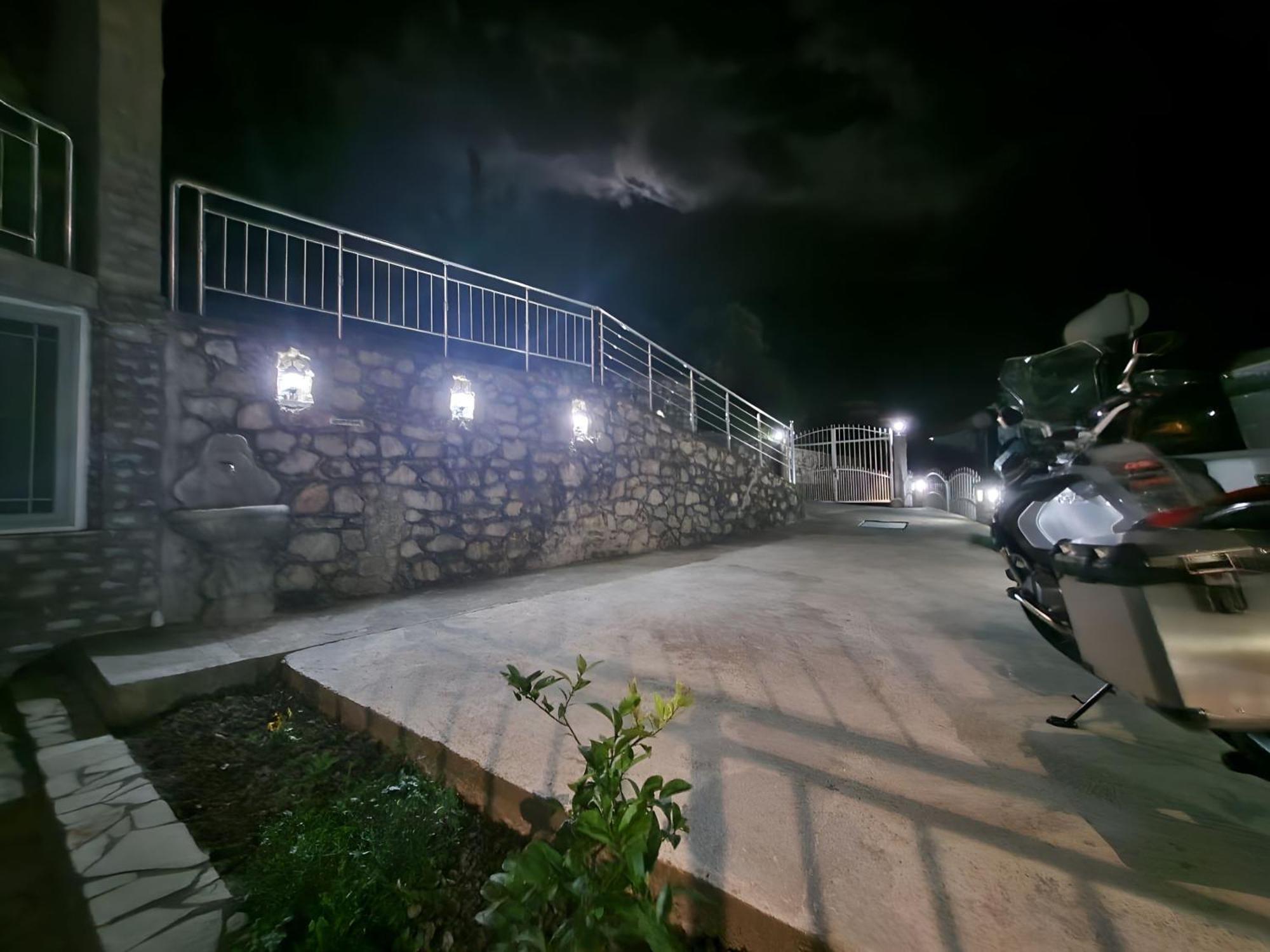 Hyka Stone House Shkoder Shkodër Exteriör bild